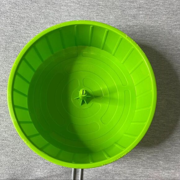 Petco 8.5" Kaytee All Living Things Large Exercise Hamster Wheel - Picture 5 of 8